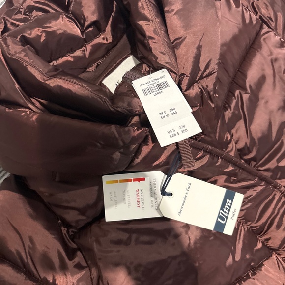 Abercrombie ultra long large puffer in shiny maroon / burgundy - Picture 11 of 11